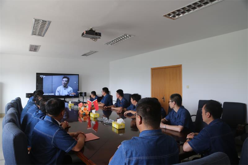 dfc49bd6037fbdf00b8b0a4b5b9b1e1 dfc49bd6037fbdf00b8b0a4b5b9b1e1